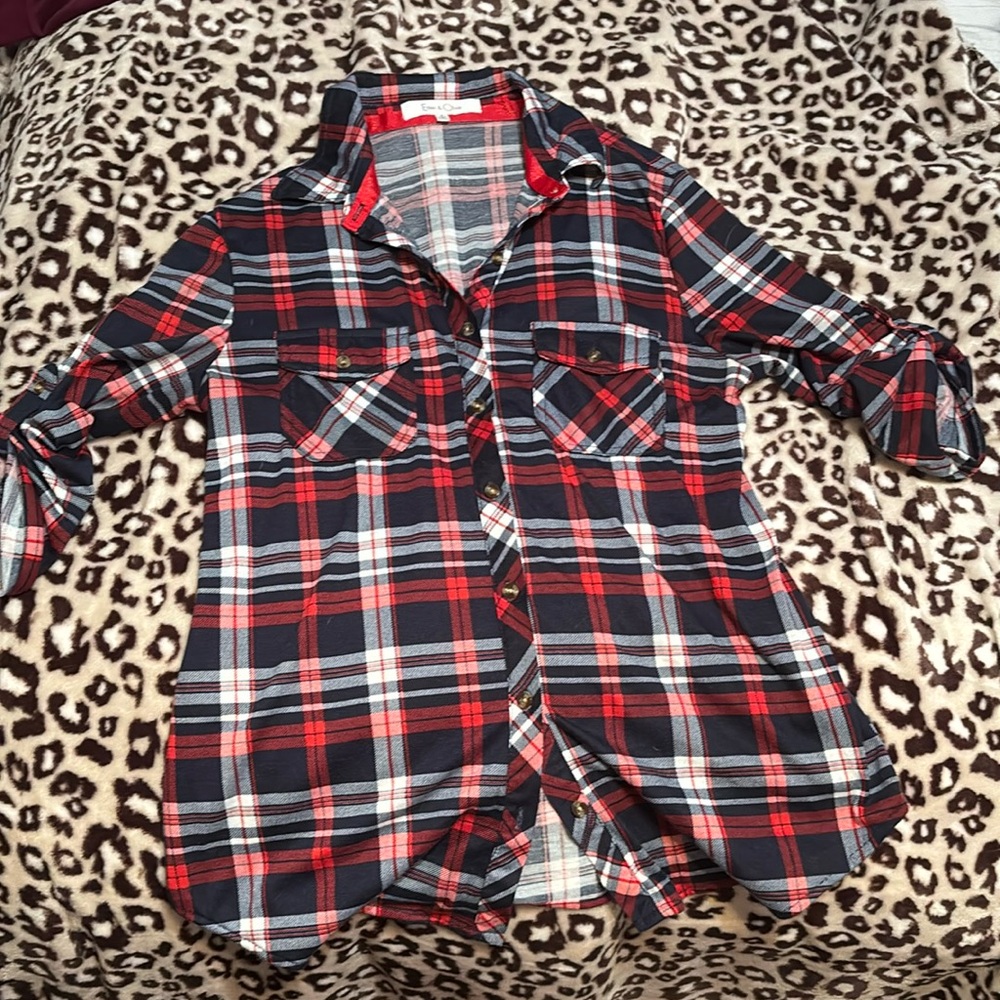 Flannel top with bottom fold sleeves